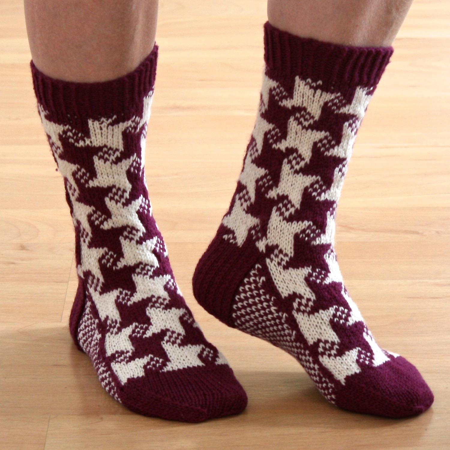 Swirling Star Socks - Knitwise Design